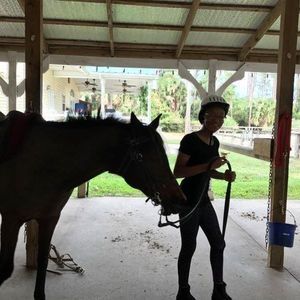 Meet your Posher, Amaris